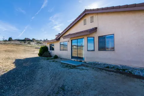 5650 Magda Ct, Palmdale, CA 93552 photo 18