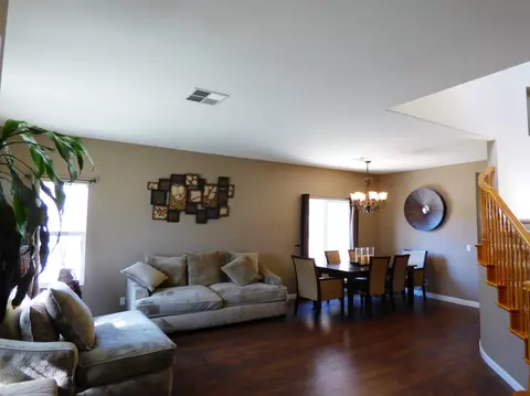 2811 Huston Pl, Lancaster, CA 93536 photo 4