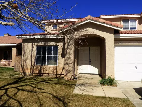 2811 Huston Pl, Lancaster, CA 93536 photo 2