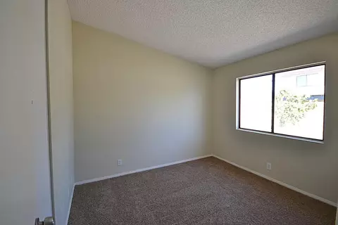 37724 45th St E, Palmdale, CA 93552 photo 13