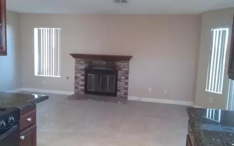 43402 Alep St, Lancaster, CA 93536 photo 8