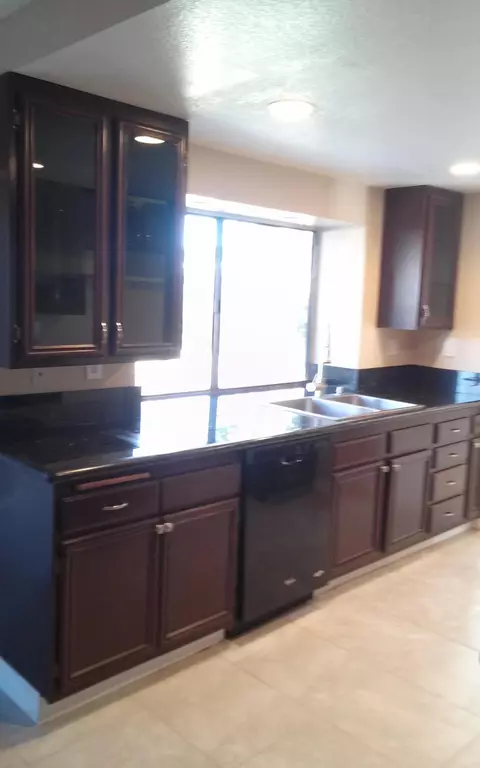 43402 Alep St, Lancaster, CA 93536 photo 9