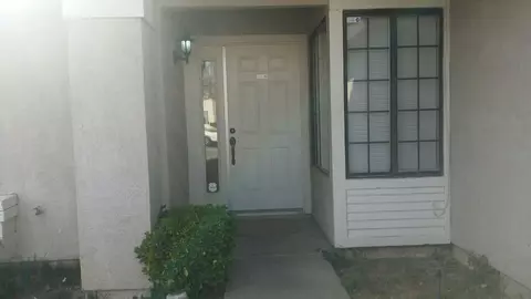 37017 Dawson, Palmdale, CA 93550 photo 3