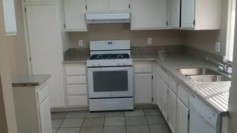 37017 Dawson, Palmdale, CA 93550 photo 8