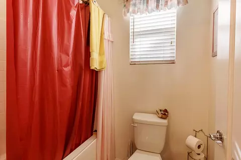 43116 Hampton St, Lancaster, CA 93536 photo 19