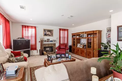 43116 Hampton St, Lancaster, CA 93536 photo 11