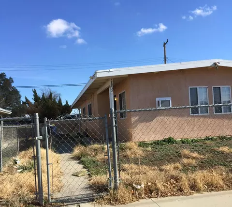 38832 8th St, Palmdale, CA 93550 photo 3