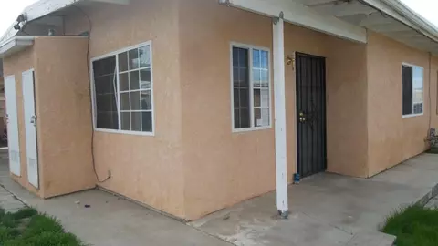 38832 8th St, Palmdale, CA 93550 photo 4