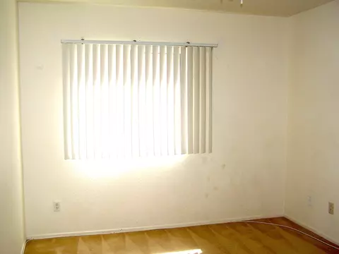 45340 Robinson Dr, Lancaster, CA 93535 photo 11