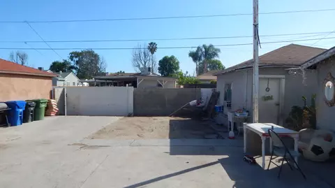19416 Vanowen St, Reseda, CA 91335 photo 27