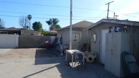 19416 Vanowen St, Reseda, CA 91335 photo 26