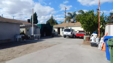 19416 Vanowen St, Reseda, CA 91335 photo 29