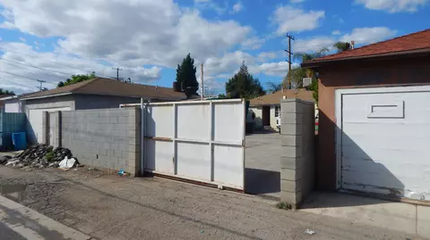 19416 Vanowen St, Reseda, CA 91335 photo 33