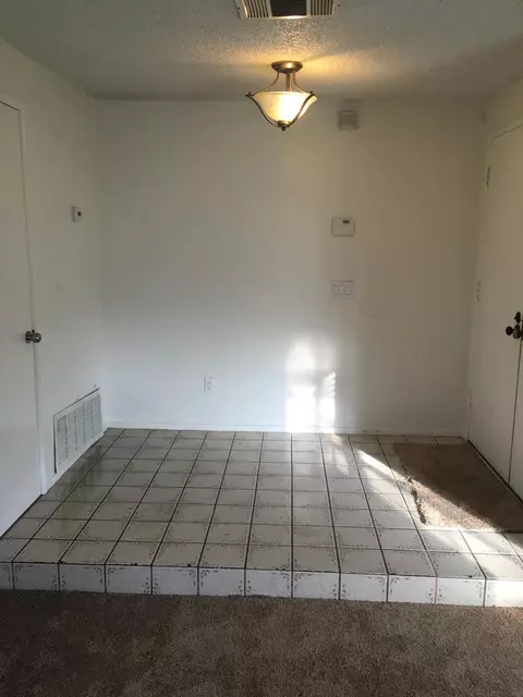 529 Ivesbrook St E, Lancaster, CA 93535 photo 7