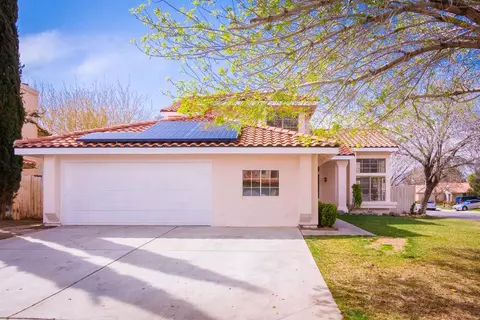 43751 Rodin Ave, Lancaster, CA 93535 photo 3