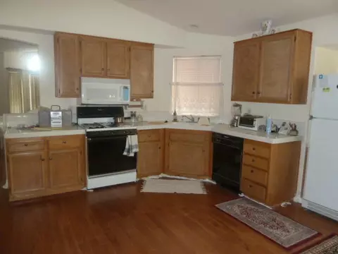 37459 37th St E, Palmdale, CA 93550 photo 8