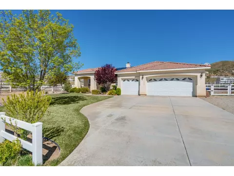 1725 Mary Rd, Acton, CA 93510 photo 1