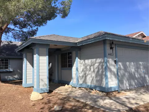 44821 16th St E, Lancaster, CA 93535 photo 1