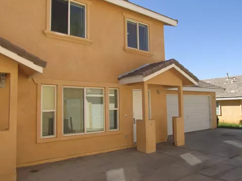 205 Kettering St W, Lancaster, CA 93534 photo 2