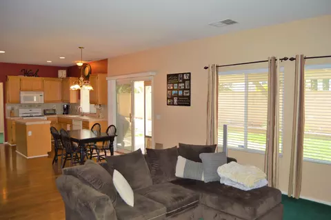 44241 Casa Nova Dr, Lancaster, CA 93536 photo 10