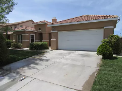 37535 56th St E, Palmdale, CA 93552 photo 2