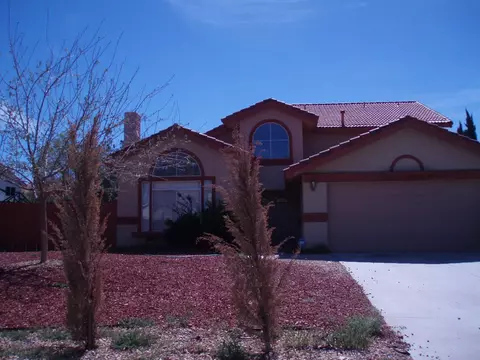 1510 Thomas Dr, Lancaster, CA 93535 photo 4