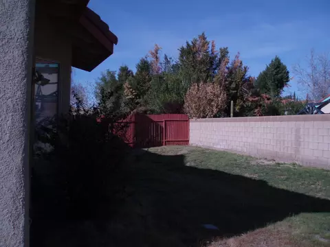 1510 Thomas Dr, Lancaster, CA 93535 photo 21