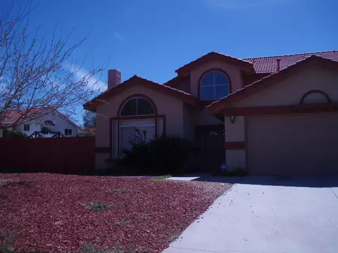 1510 Thomas Dr, Lancaster, CA 93535 photo 3