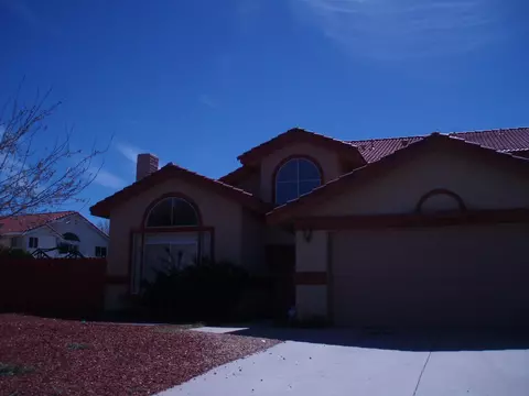1510 Thomas Dr, Lancaster, CA 93535 photo 1