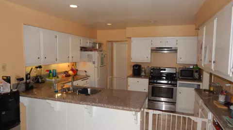 3552 Cosmos Ct, Palmdale, CA 93550 photo 9