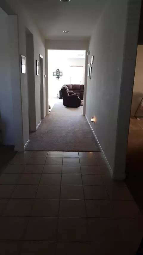 37889 Old Adobe Ct, Palmdale, CA 93552 photo 9
