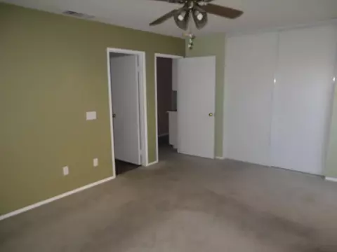 6300 Jasper Ct, Lancaster, CA 93536 photo 12