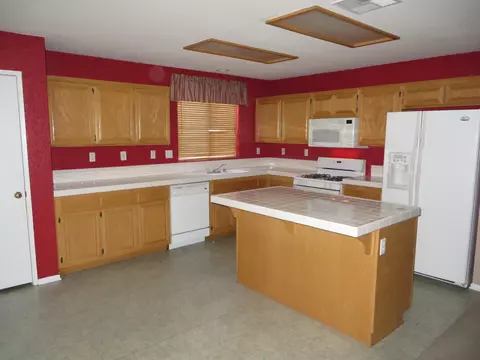 6300 Jasper Ct, Lancaster, CA 93536 photo 7