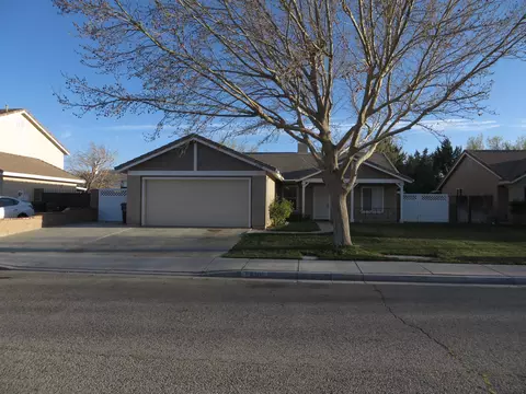 6300 Jasper Ct, Lancaster, CA 93536 photo 1