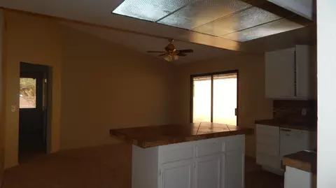 3613 Casamia Ave, Palmdale, CA 93550 photo 8