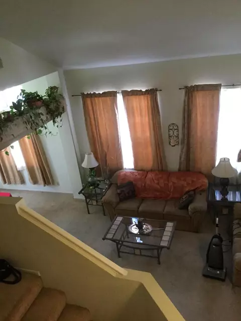 1722 Mesa Dr, Lancaster, CA 93535 photo 8