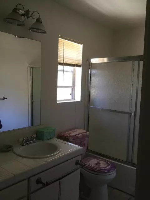 1722 Mesa Dr, Lancaster, CA 93535 photo 18