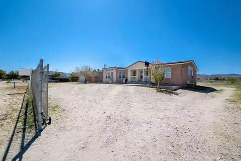 5920 Avenue T2 E, Palmdale, CA 93552 photo 21