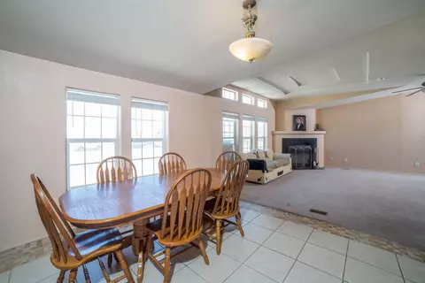 5920 Avenue T2 E, Palmdale, CA 93552 photo 7
