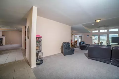 5920 Avenue T2 E, Palmdale, CA 93552 photo 10