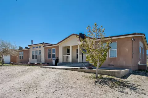 5920 Avenue T2 E, Palmdale, CA 93552 photo 3