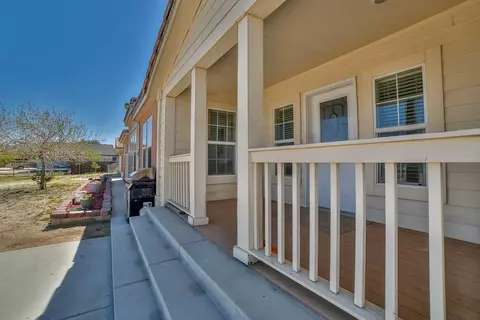 5920 Avenue T2 E, Palmdale, CA 93552 photo 5
