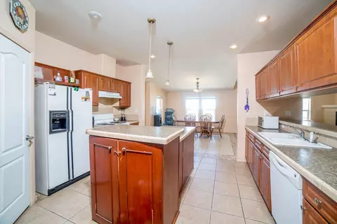 5920 Avenue T2 E, Palmdale, CA 93552 photo 6