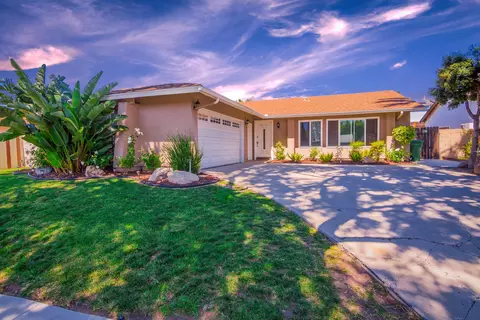 1911 Larch St E, Simi Valley, CA 93065 photo 3