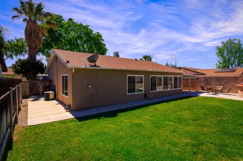 1911 Larch St E, Simi Valley, CA 93065 photo 36