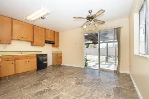 43311 Fenner Ave, Lancaster, CA 93536 photo 6