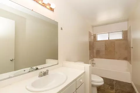 43311 Fenner Ave, Lancaster, CA 93536 photo 17