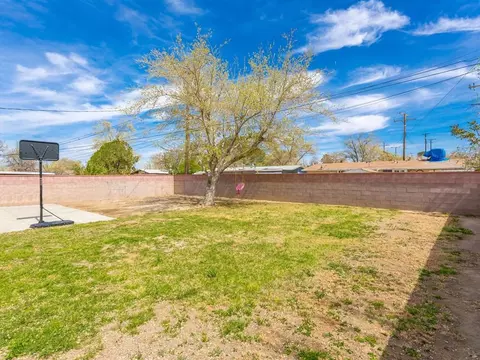 45408 Genoa Ave, Lancaster, CA 93534 photo 10