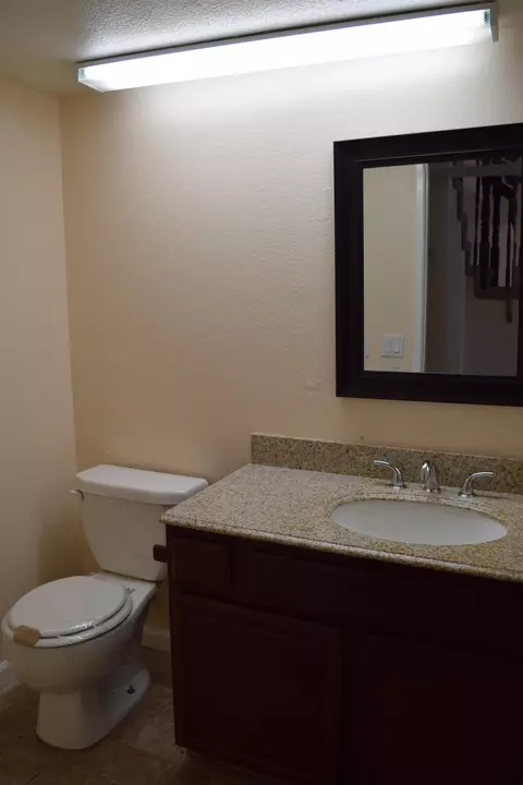 5356 Meredith Ave, Palmdale, CA 93552 photo 6
