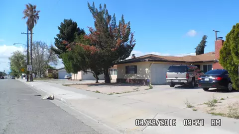 44847 5th St E, Lancaster, CA 93535 photo 1